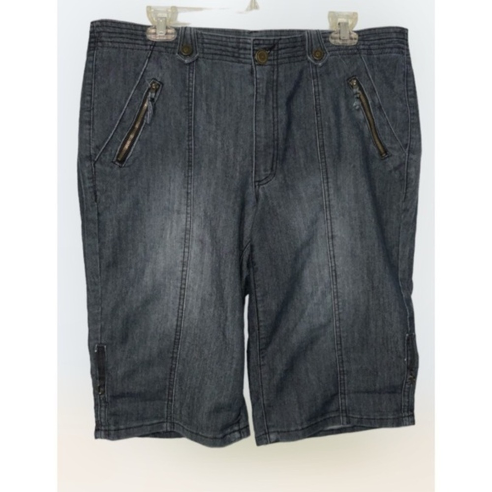 Stitch Fix One 5 One Blue Denim Bermudas Knee Length Mid Rise Shorts Size 14